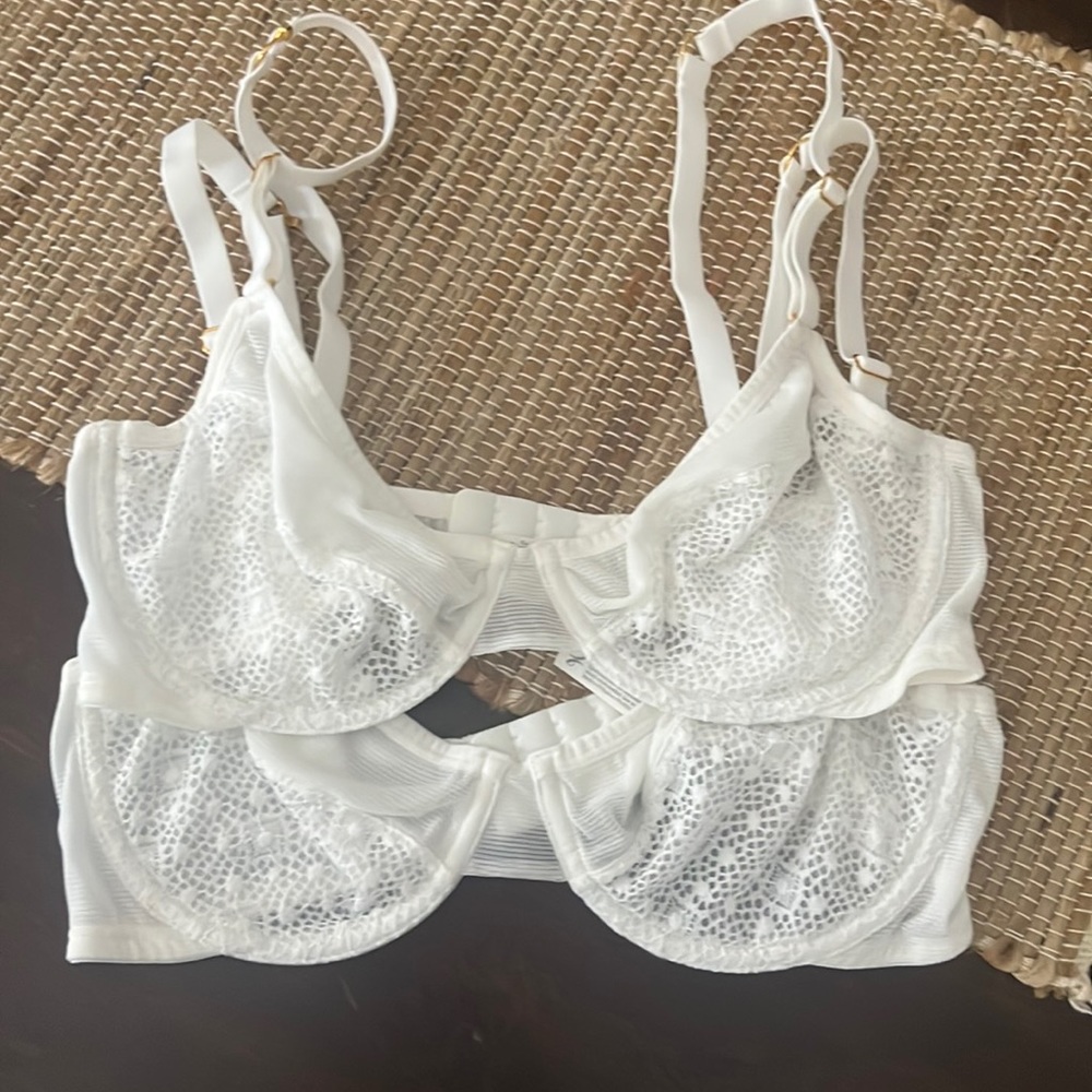 Lively Unlined Lace Bras